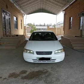 Toyota Camry 1998