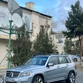 Mercedes-Benz GLK 350 2010