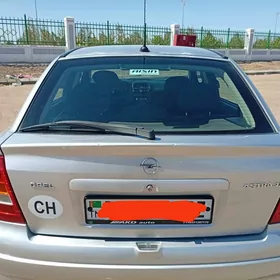 Opel Astra 2002