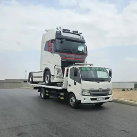 Mitsubishi Canter 2019