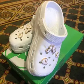 crocs