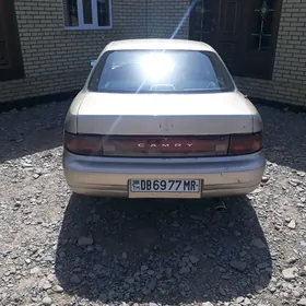 Toyota Camry 1992