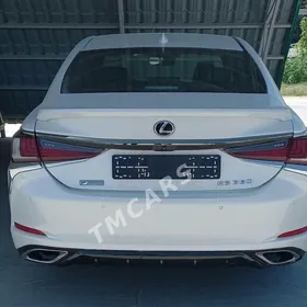 Lexus ES 350 2019