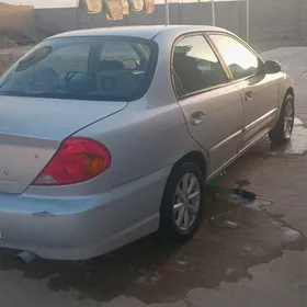 Kia Sephia 2001