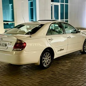 Toyota Camry 2005