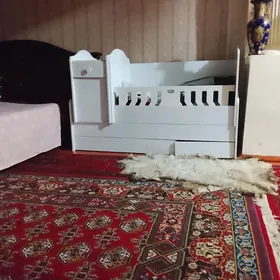 кровать трансформер