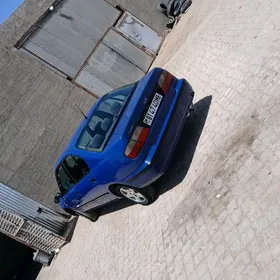 Nissan Primera 1997