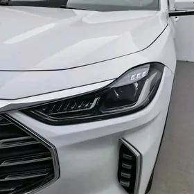 Jetour X70 Plus 2021