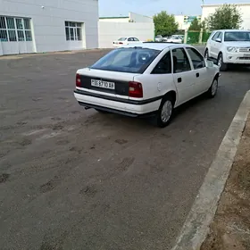Opel Vectra 1992