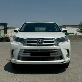 Toyota Highlander 2017