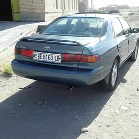 Toyota Camry 1999