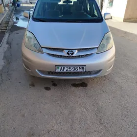 Toyota Sienna 2005