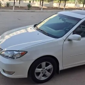 Toyota Camry 2003