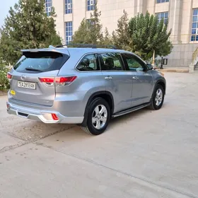 Toyota Highlander 2014