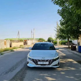 Hyundai Elantra 2021