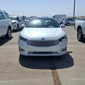 Kia Cadenza 2017