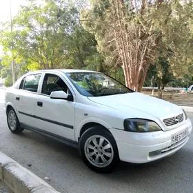 Opel Astra 2000