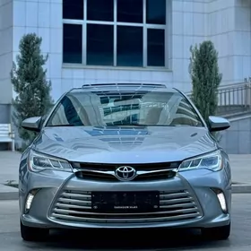 Toyota Camry 2016