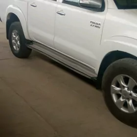 Toyota Hilux 2012