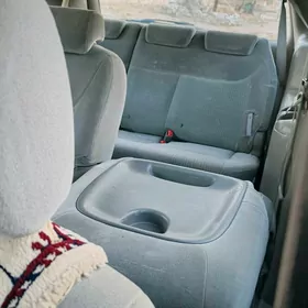 Toyota Sienna 2008