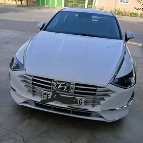 Hyundai Sonata 2021
