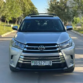 Toyota Highlander 2017