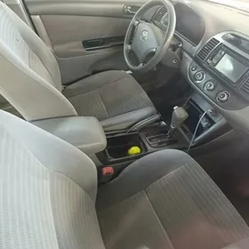 Toyota Camry 2005