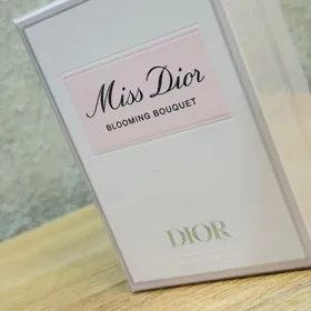 Miss Dior Blooming bouquet