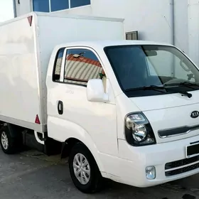 Kia Bongo 2016