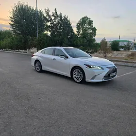 Lexus ES 350 2020