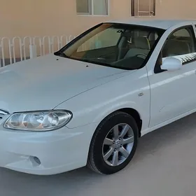 Nissan Sunny 2009