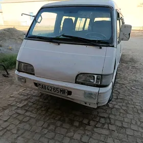 Mazda Mazda5 1993