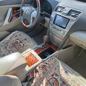 Toyota Camry 2010