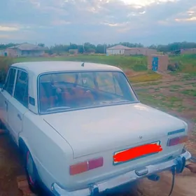 Lada 2104 1980