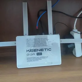 Продам роутер Keenetik giga