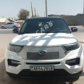 Ford Explorer 2021