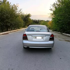 Daewoo Nubira 2001