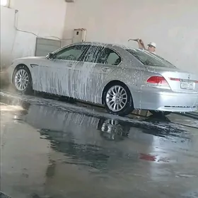 BMW 745 2003
