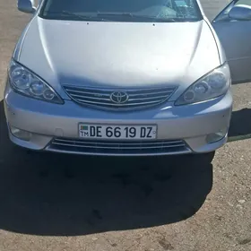 Toyota Camry 2005