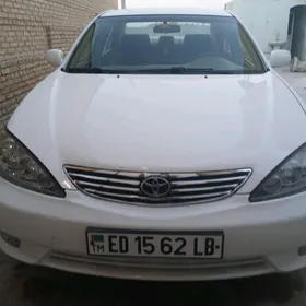 Toyota Camry 2004