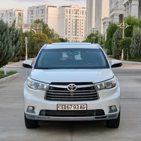 Toyota Highlander 2016