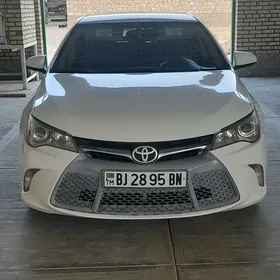 Toyota Camry 2017