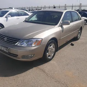 Toyota Avalon 2000