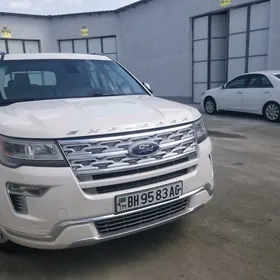Ford Explorer 2018