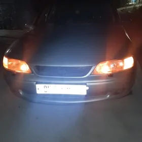 Opel Vectra 2000