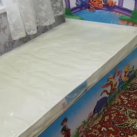 кровать полуторка