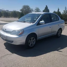 Toyota Echo 2002