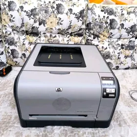 HP Color LaserJet CP1515n