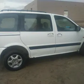 Opel Sintra 1998
