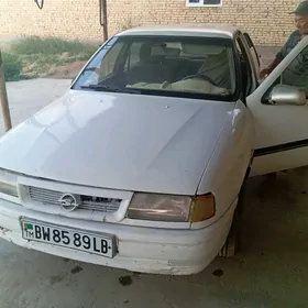 Opel Vectra 1992